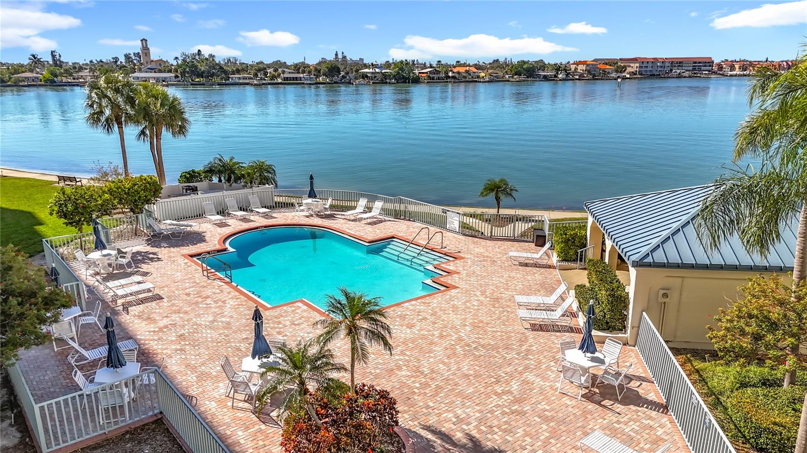 Image 54 of 97 For 7932 Sailboat Key Boulevard S 603