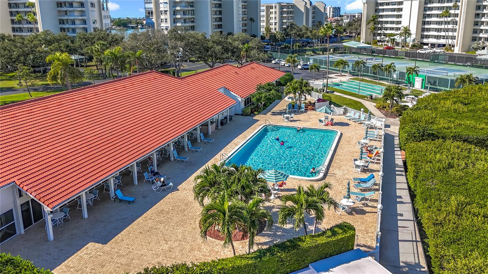 Image 63 of 97 For 7932 Sailboat Key Boulevard S 603