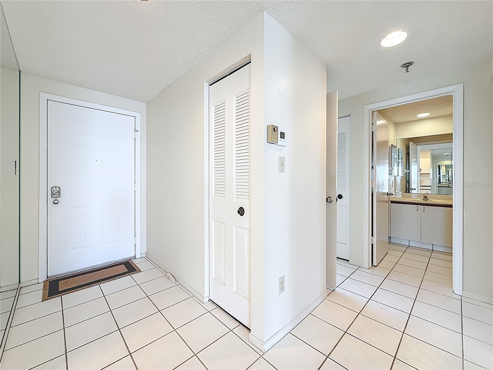 Image 7 of 97 For 7932 Sailboat Key Boulevard S 603