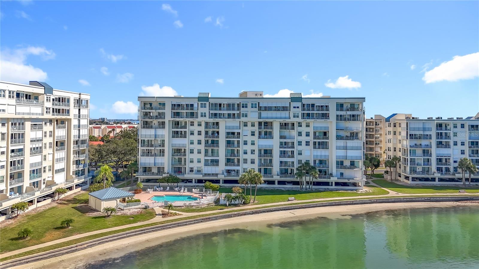 Image 87 of 97 For 7932 Sailboat Key Boulevard S 603