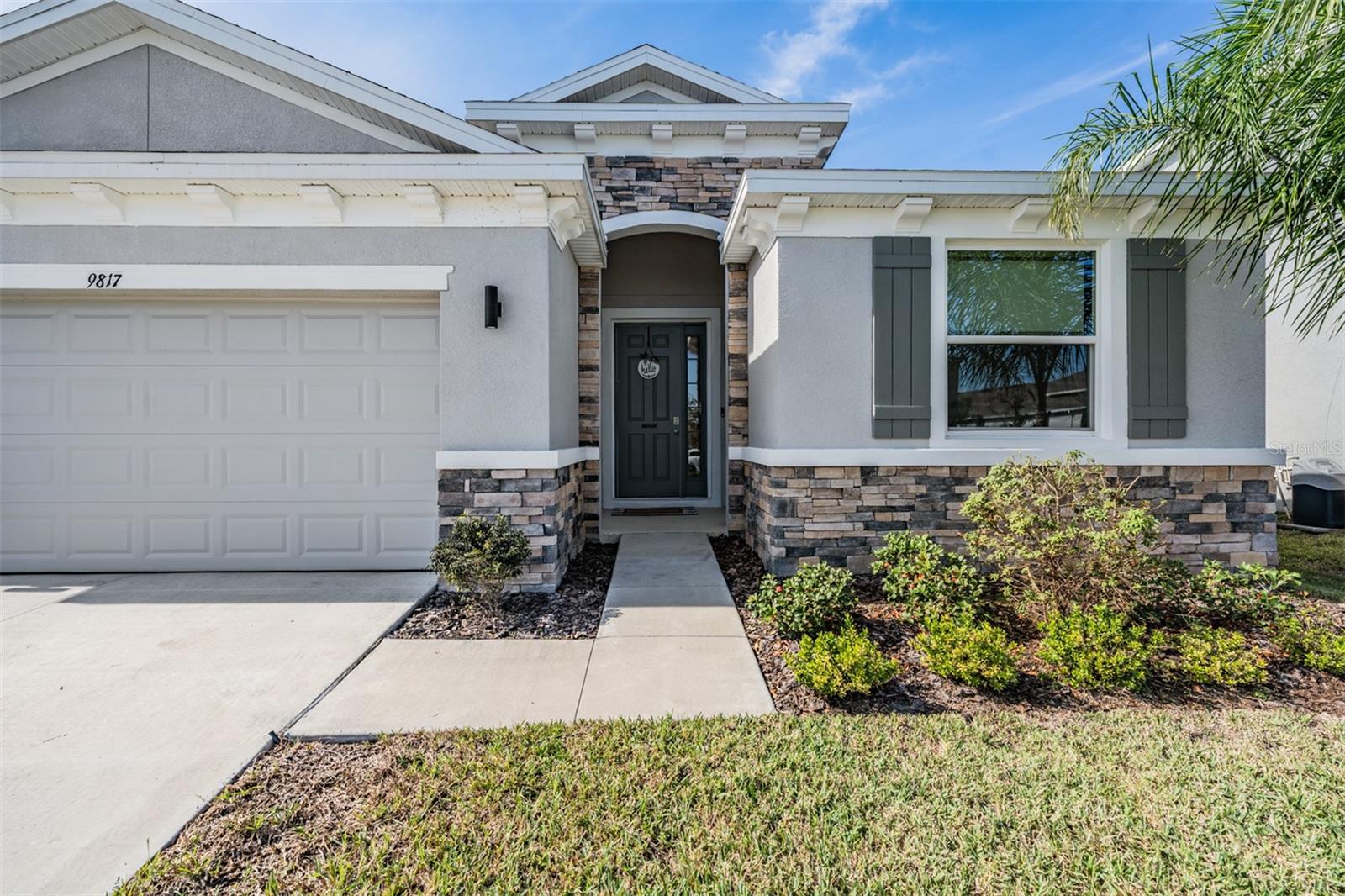 Details for 9817 Rowing Dale Bend, WESLEY CHAPEL, FL 33545