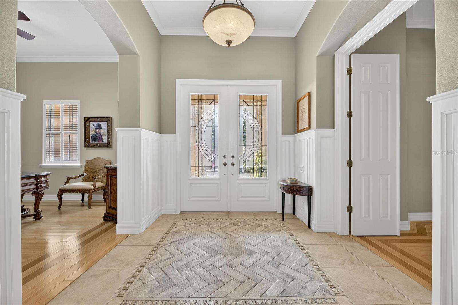 Image 12 of 94 For 539 Islebay Drive