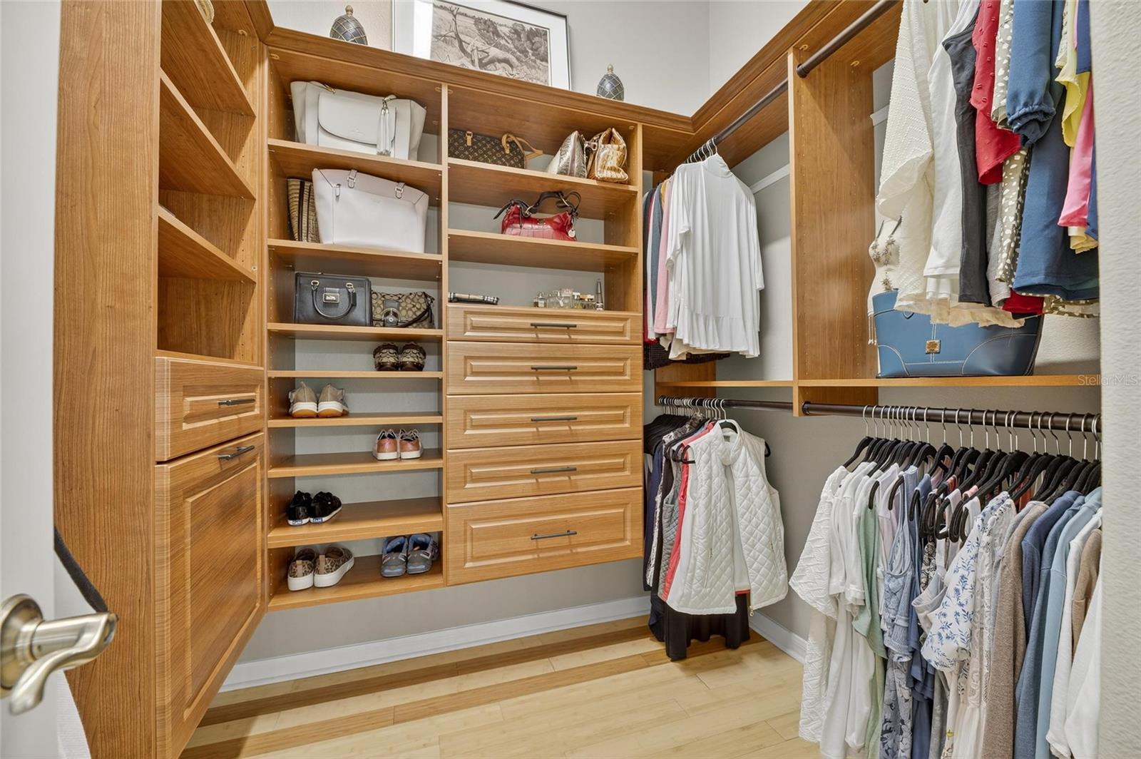 Image 22 of 94 For 539 Islebay Drive