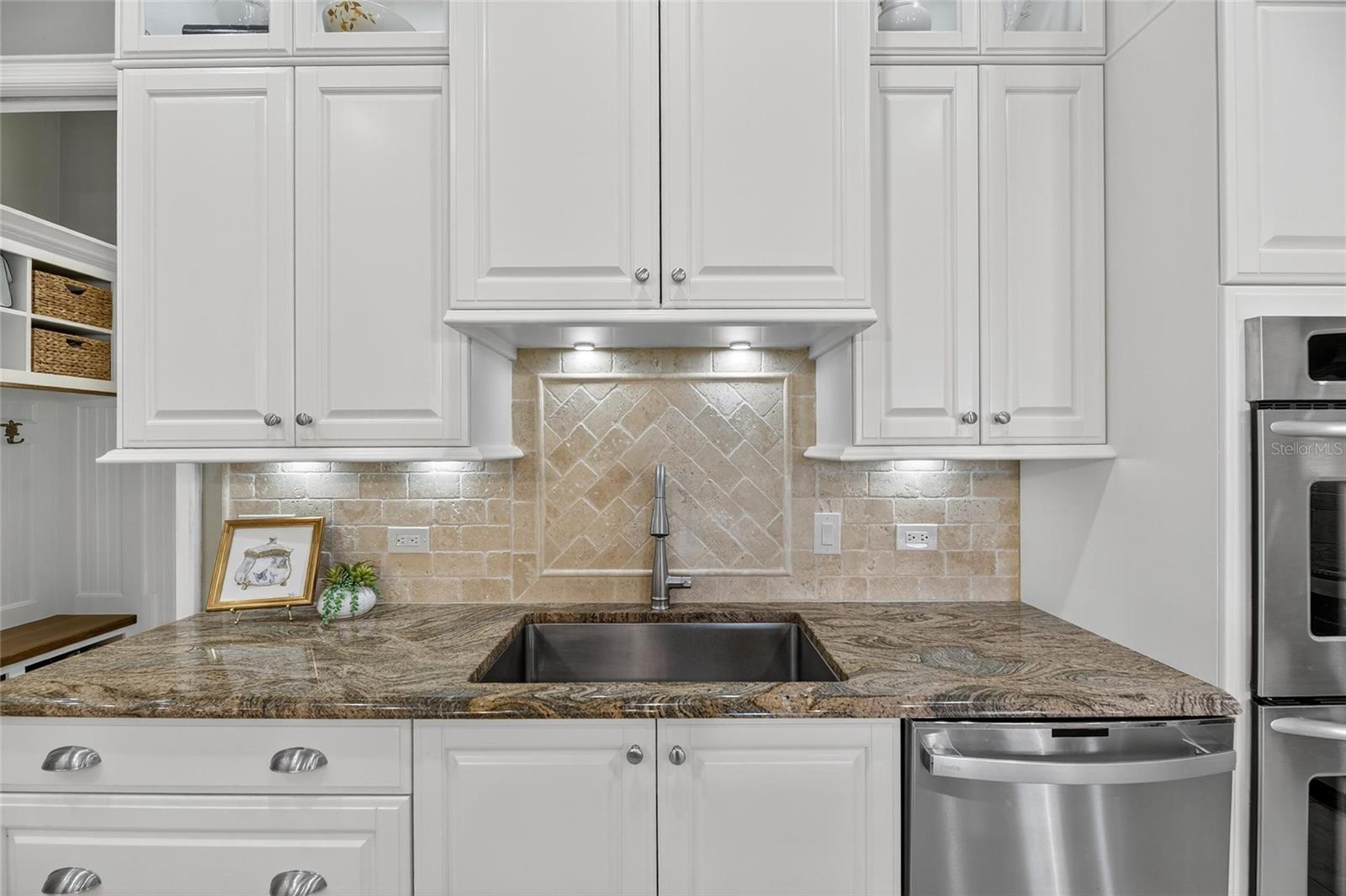 Image 50 of 94 For 539 Islebay Drive