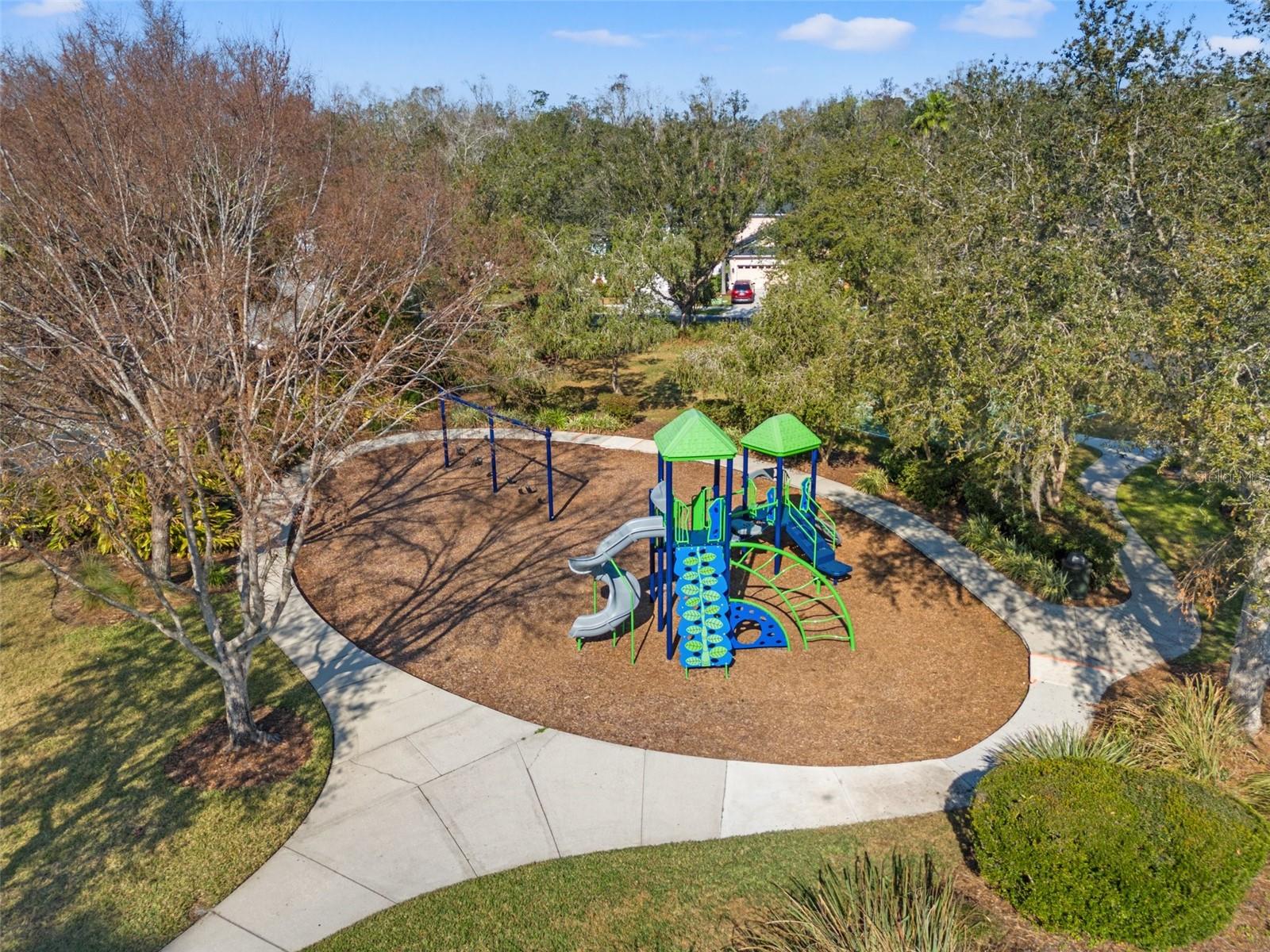 Image 31 of 39 For 2352 Rosehaven Drive