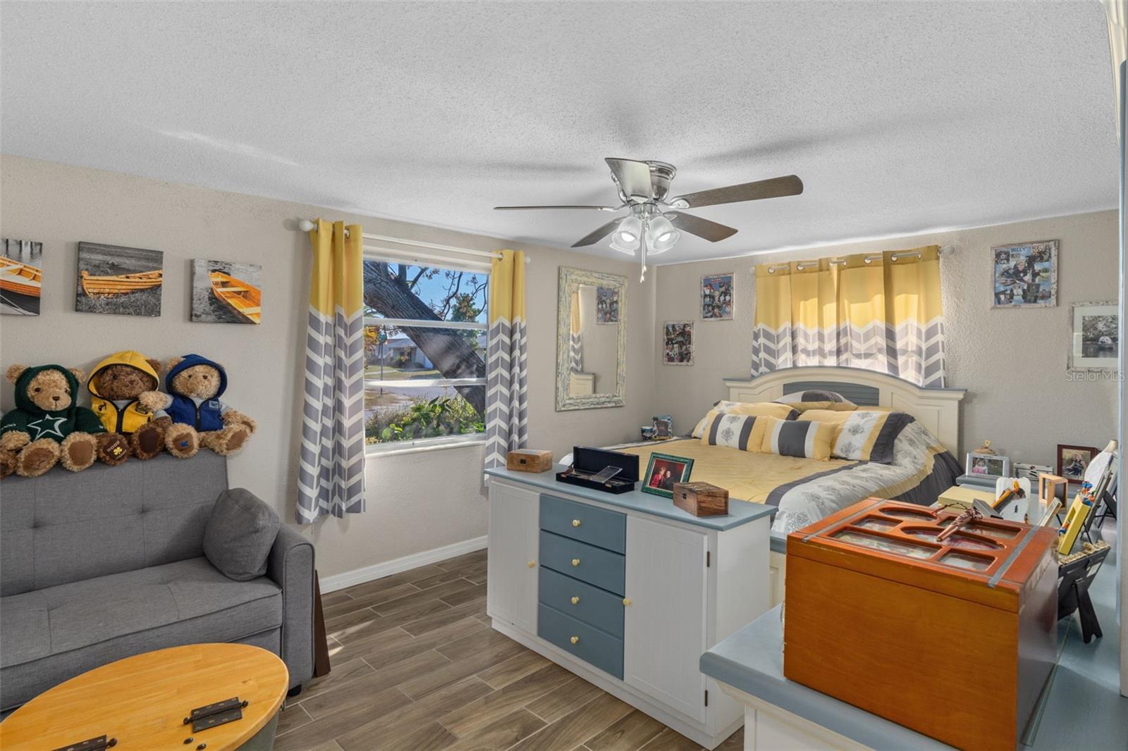 Image 12 of 29 For 9315 Palm Avenue