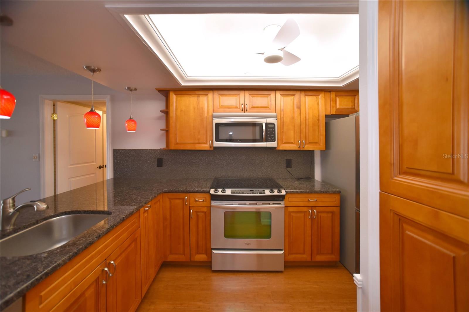 Image 17 of 85 For 4770 Brittany Drive S 16