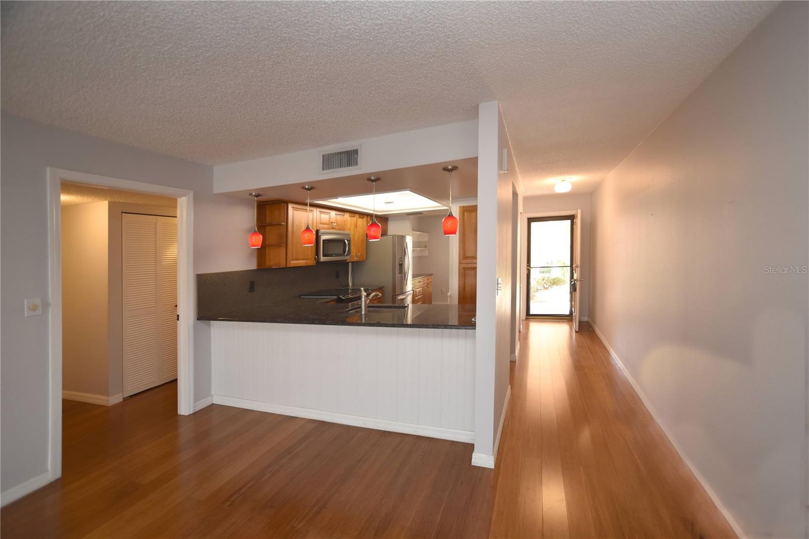 Image 20 of 85 For 4770 Brittany Drive S 16