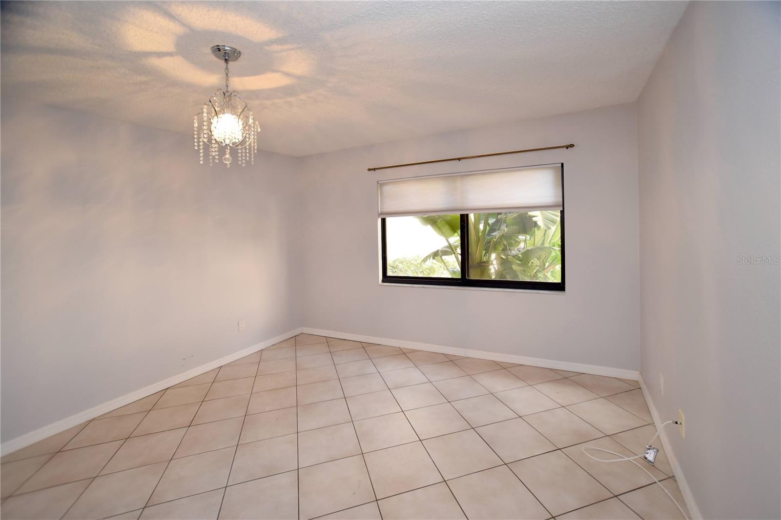 Image 31 of 85 For 4770 Brittany Drive S 16