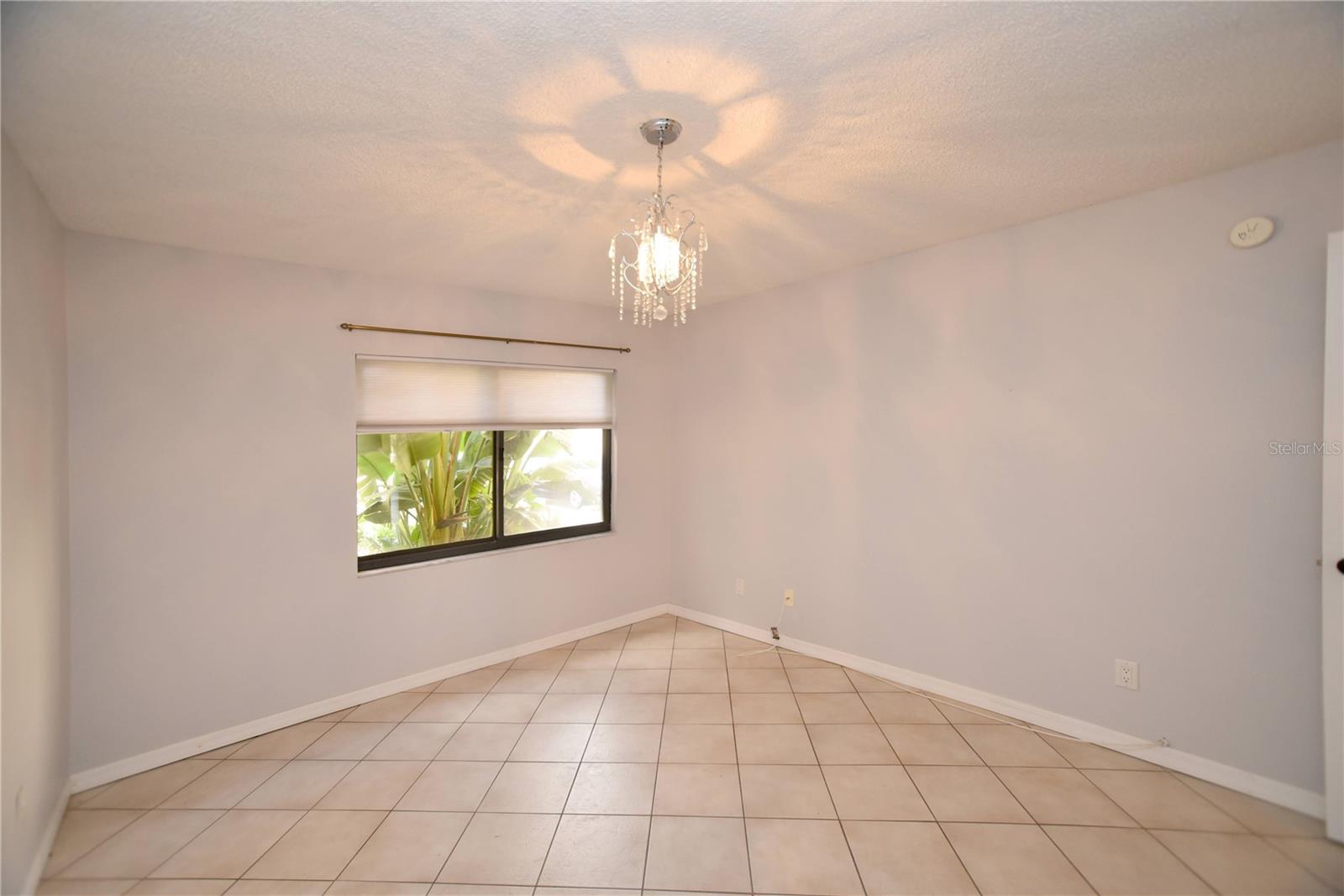 Image 32 of 85 For 4770 Brittany Drive S 16