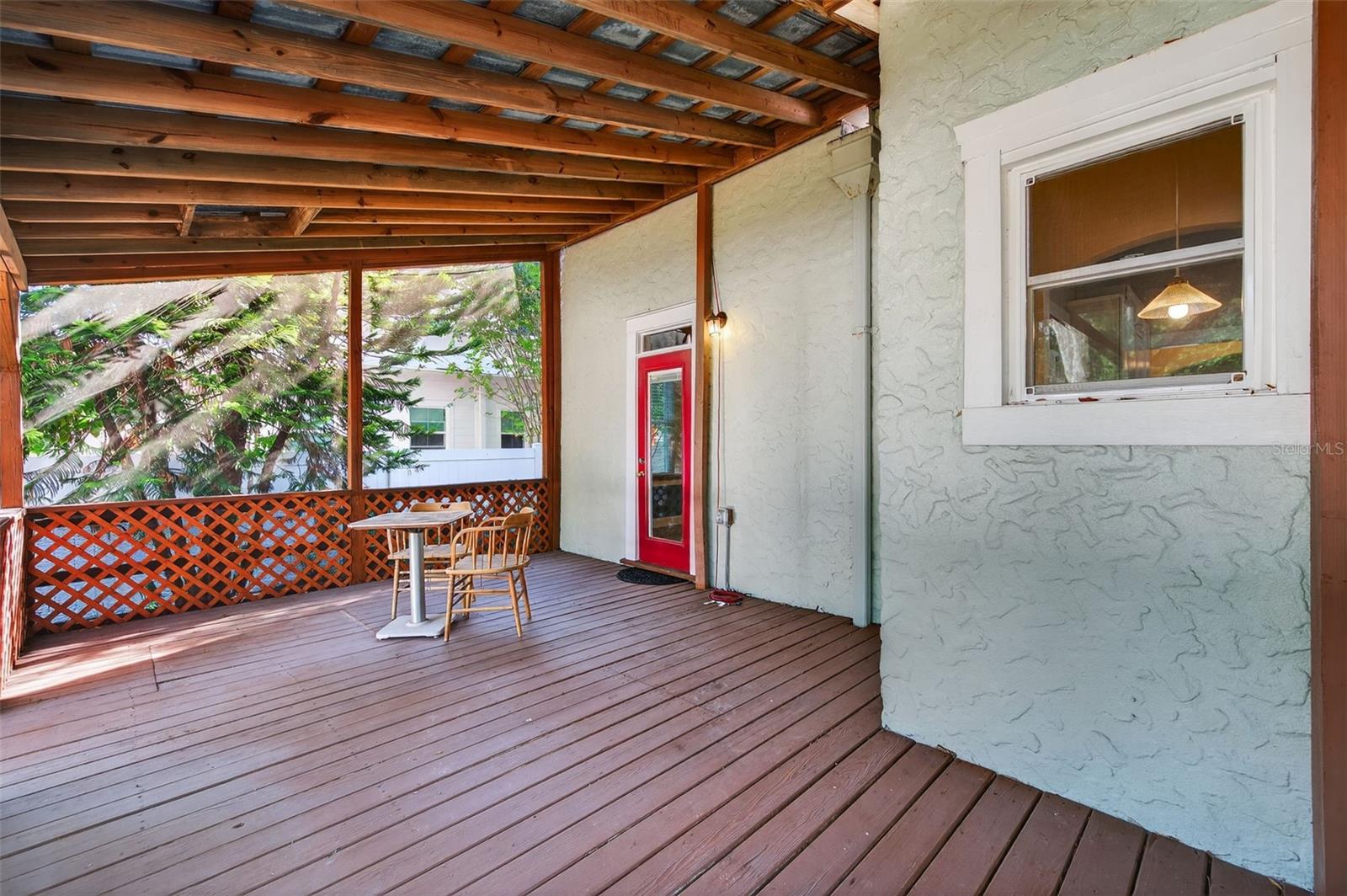 Image 43 of 68 For 907 Woodlawn Avenue