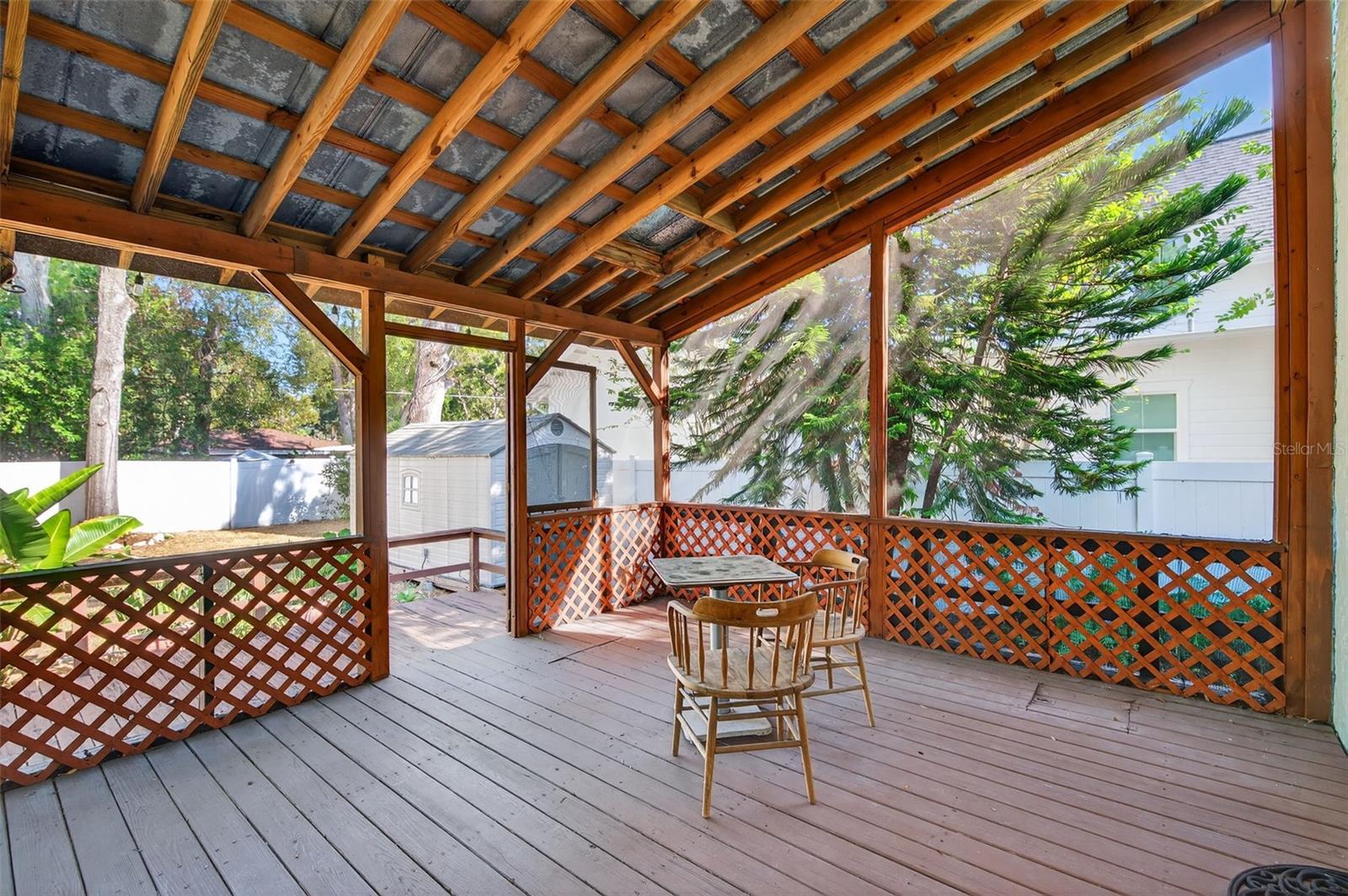 Image 46 of 68 For 907 Woodlawn Avenue