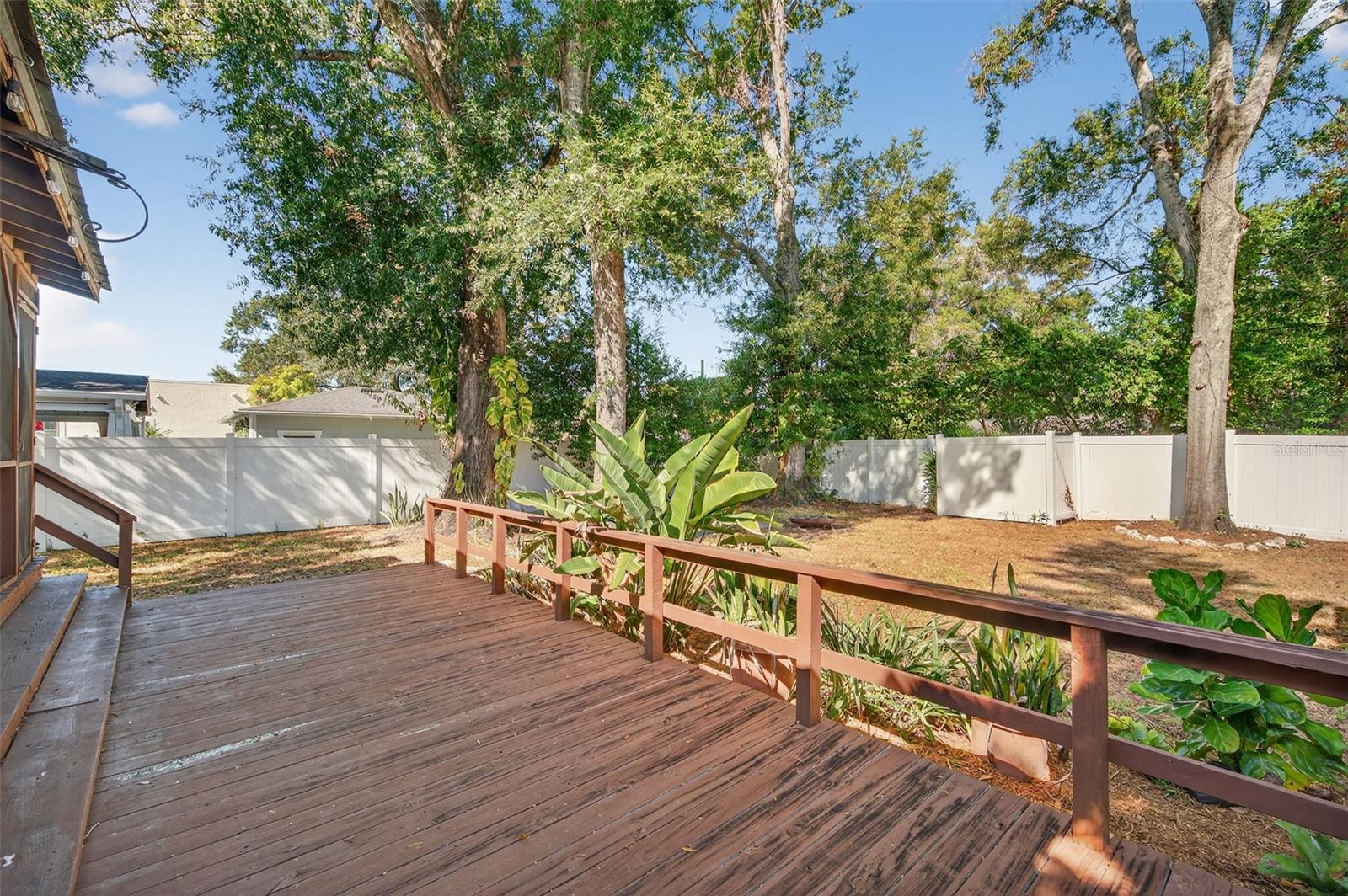 Image 53 of 68 For 907 Woodlawn Avenue