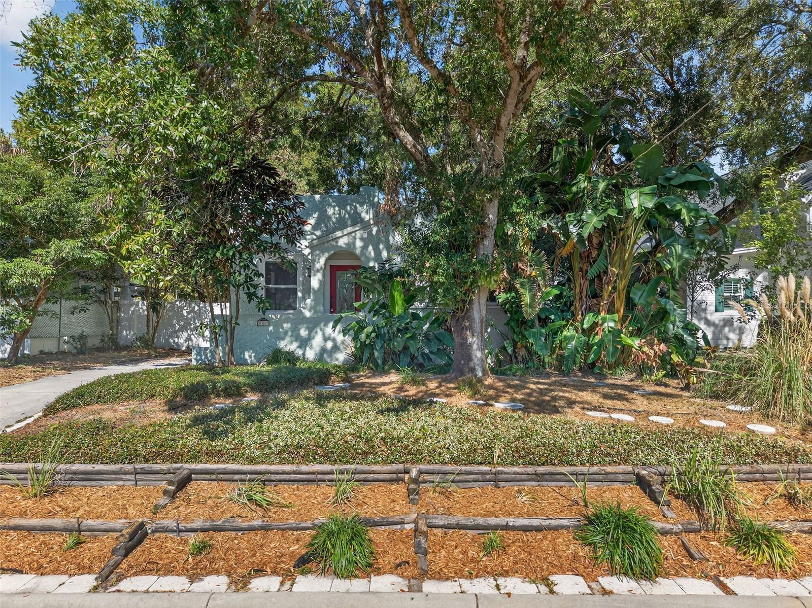 Image 61 of 68 For 907 Woodlawn Avenue