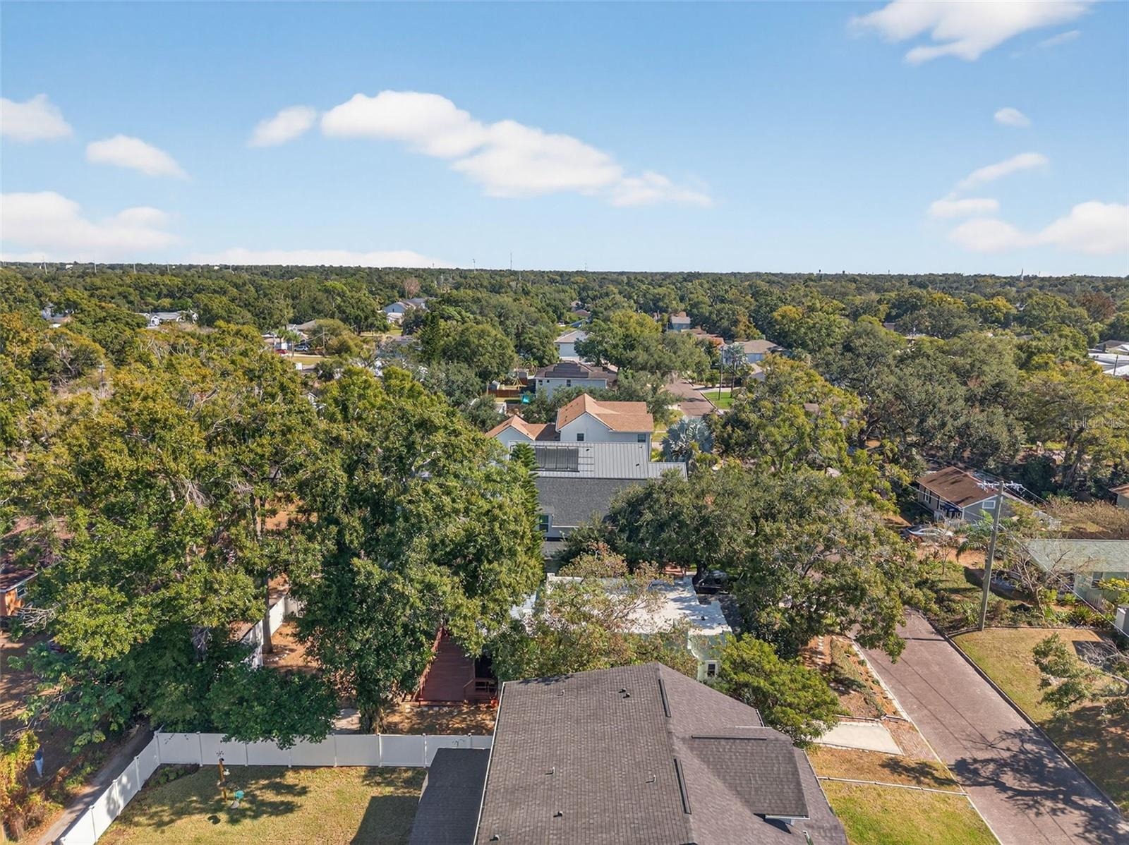 Image 62 of 68 For 907 Woodlawn Avenue