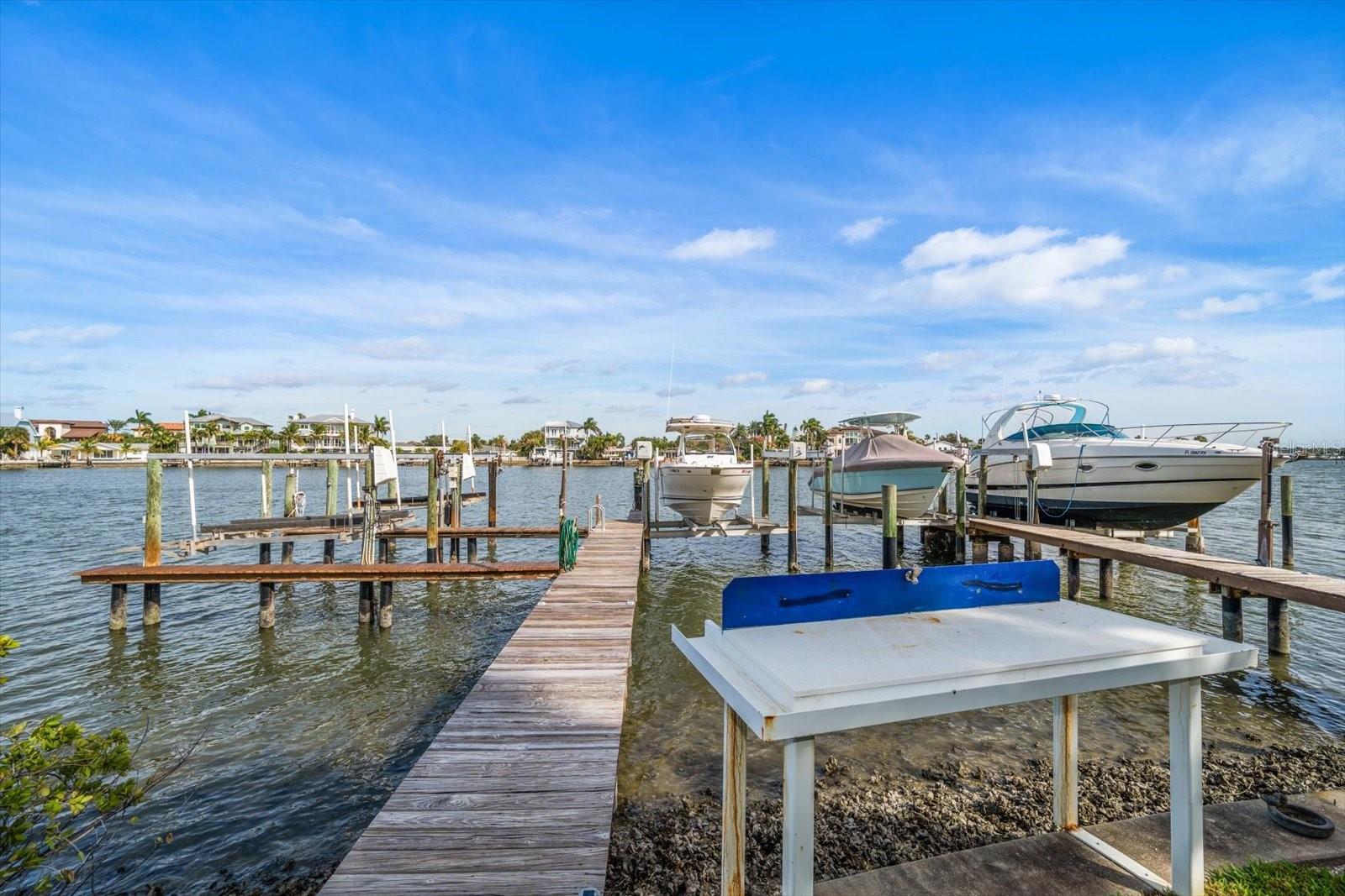 Image 39 of 63 For 2505 Bay Boulevard 4