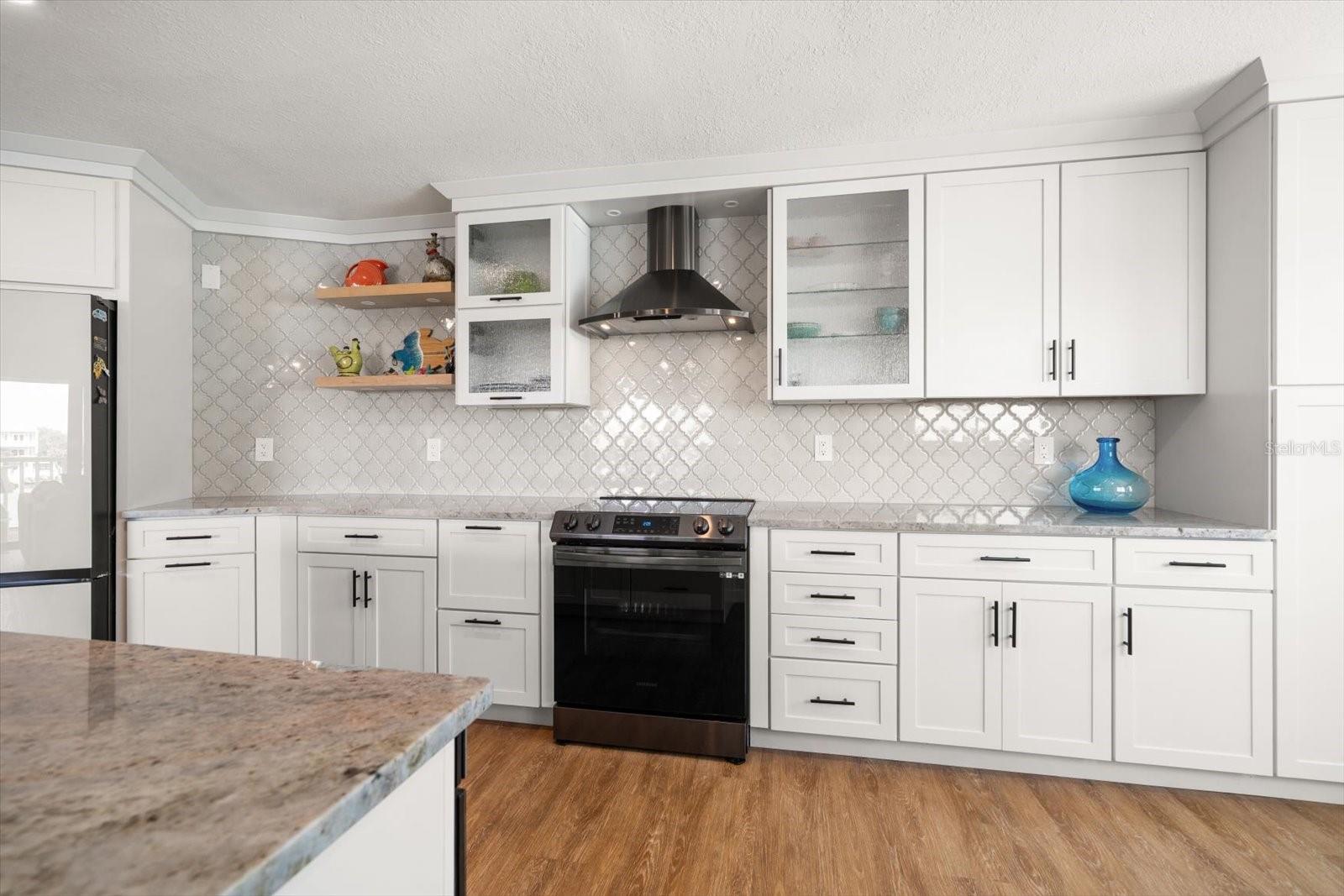 Image 6 of 63 For 2505 Bay Boulevard 4