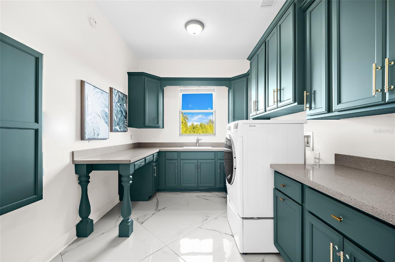 Image 42 of 72 For 17336 Ballmont Park Drive