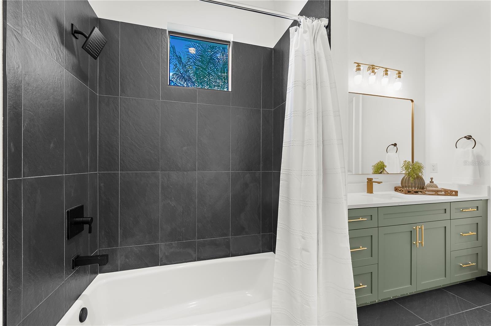 Image 49 of 72 For 17336 Ballmont Park Drive