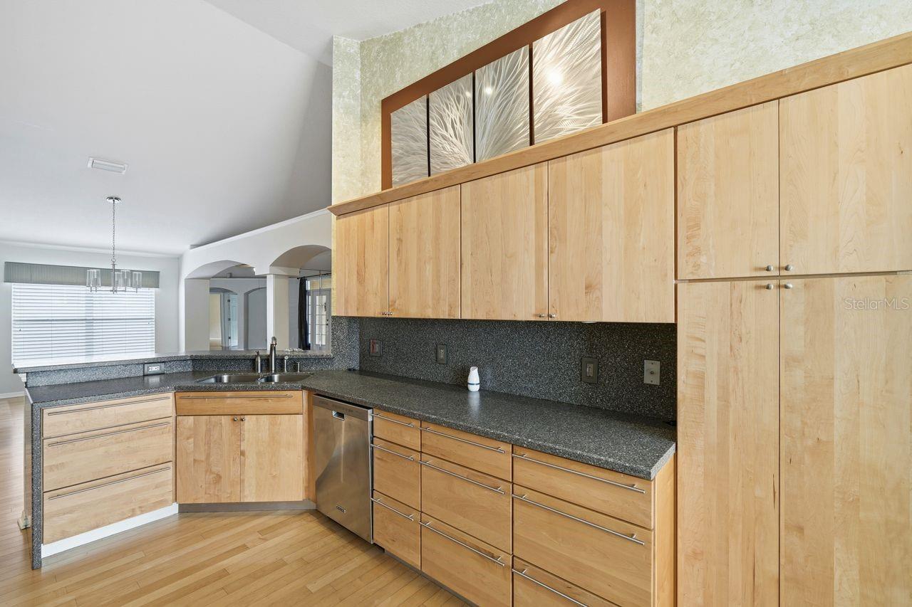 Image 16 of 45 For 18939 Twinberry Drive