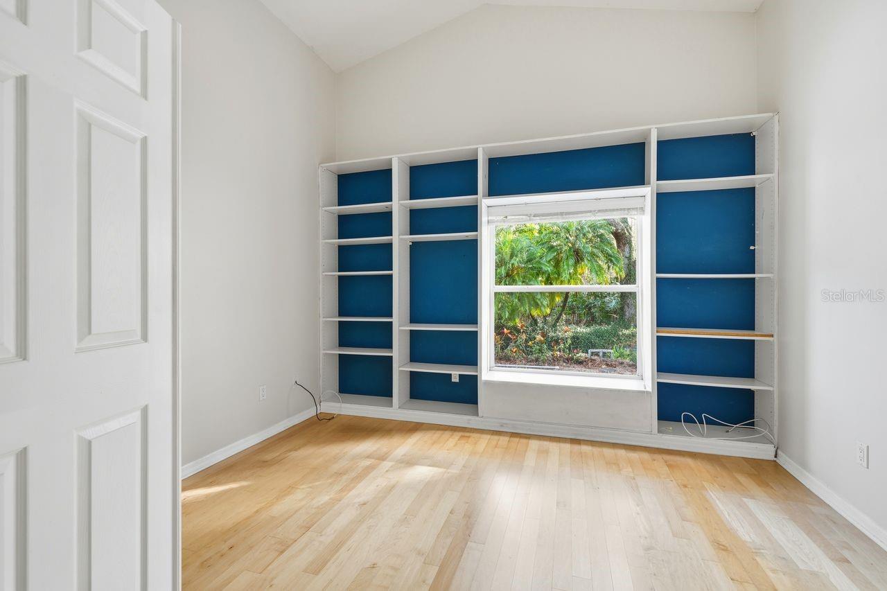 Image 19 of 45 For 18939 Twinberry Drive