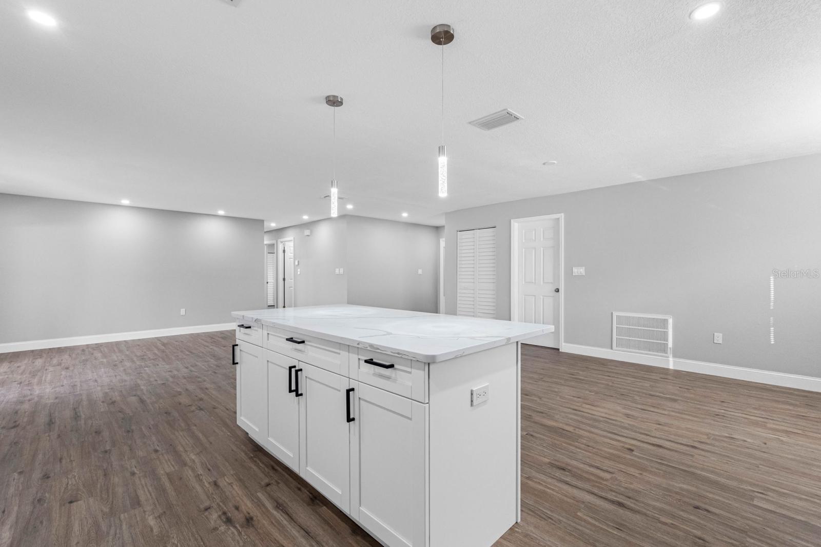 Image 11 of 42 For 6604 Ranger Drive