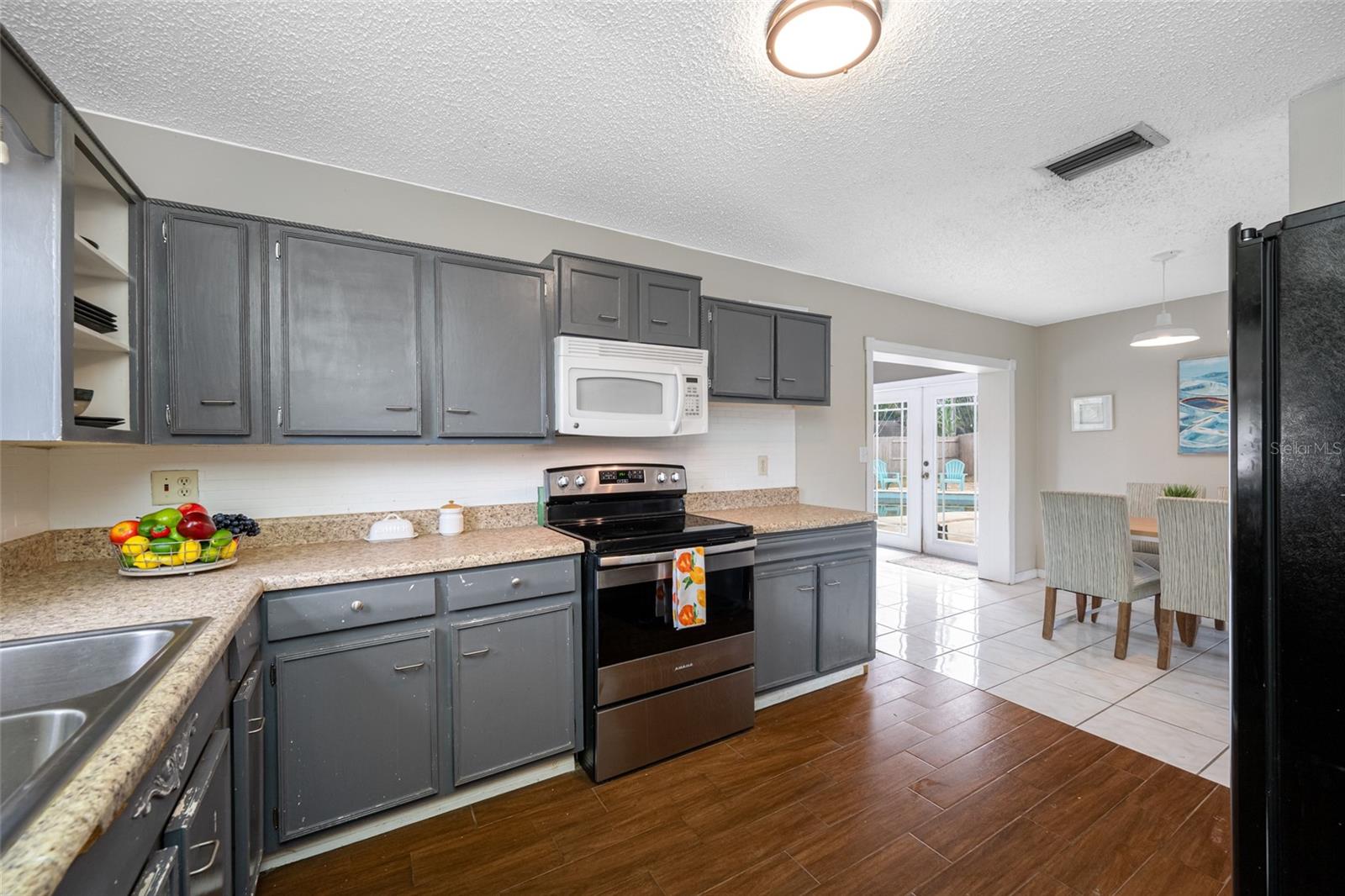 Image 24 of 45 For 9493 55th Street N