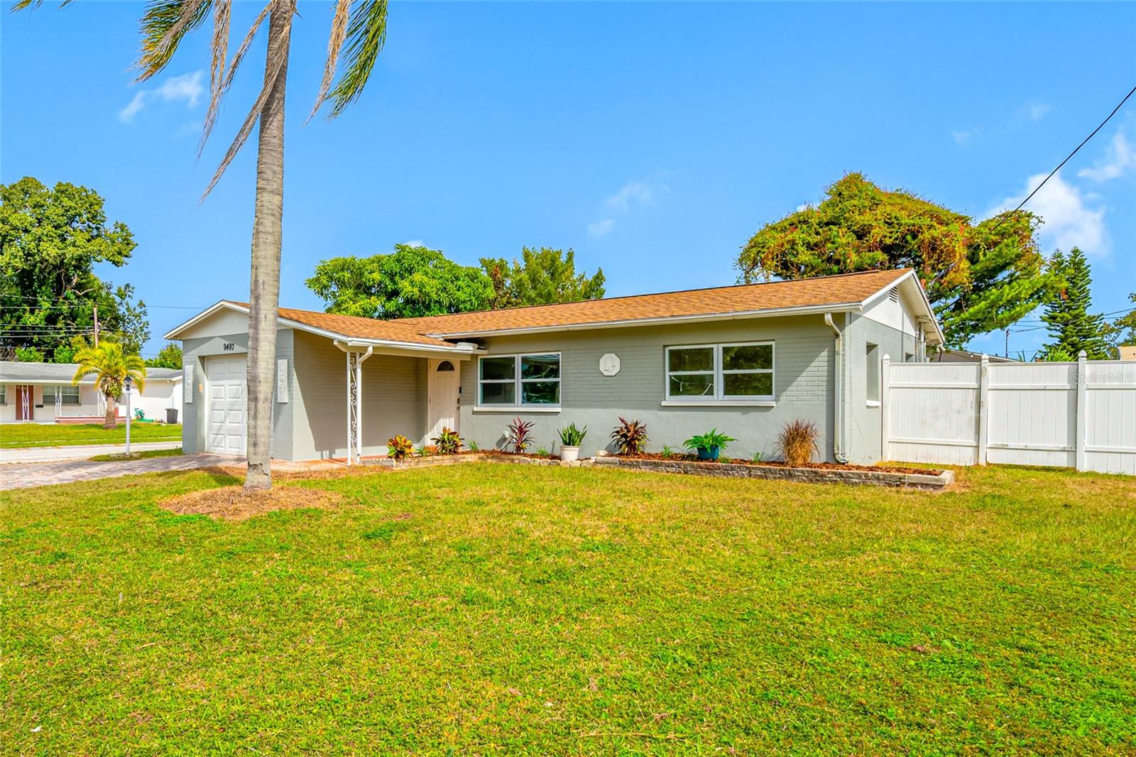 Image 6 of 45 For 9493 55th Street N