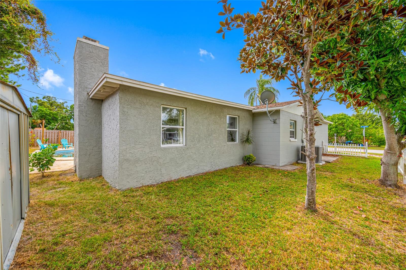 Image 9 of 45 For 9493 55th Street N