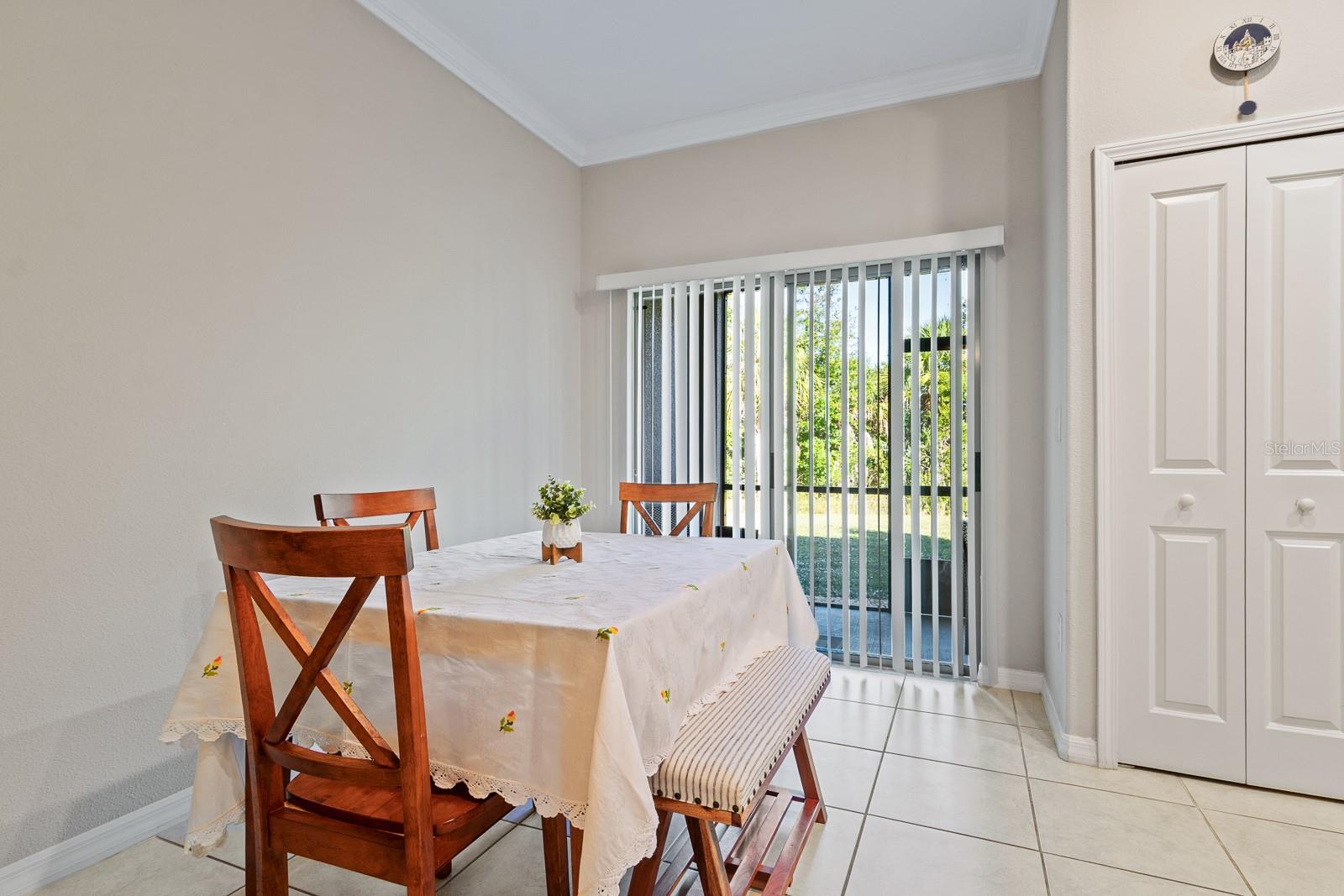 Image 10 of 43 For 1552 Cassius Street