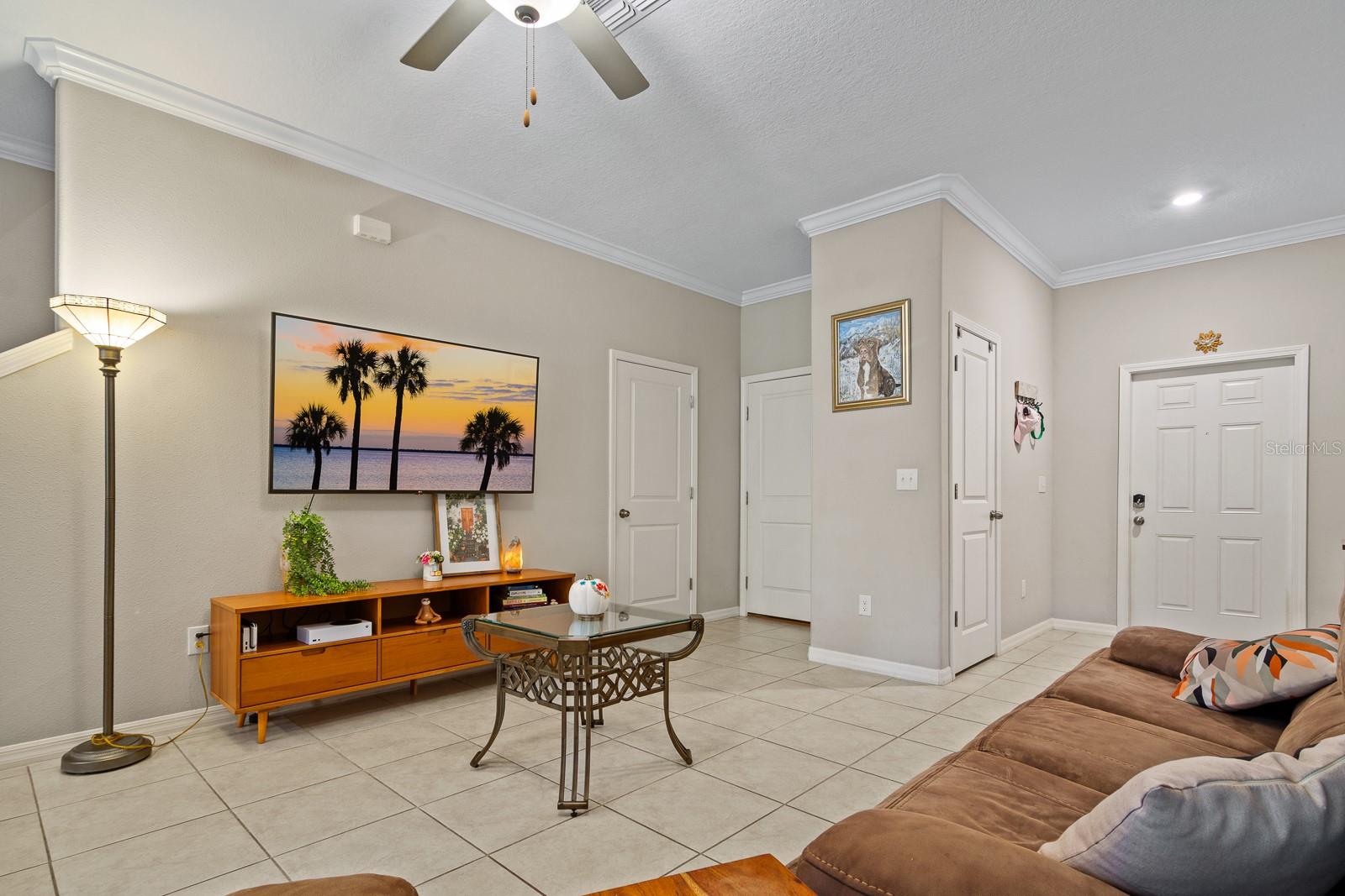 Image 4 of 43 For 1552 Cassius Street