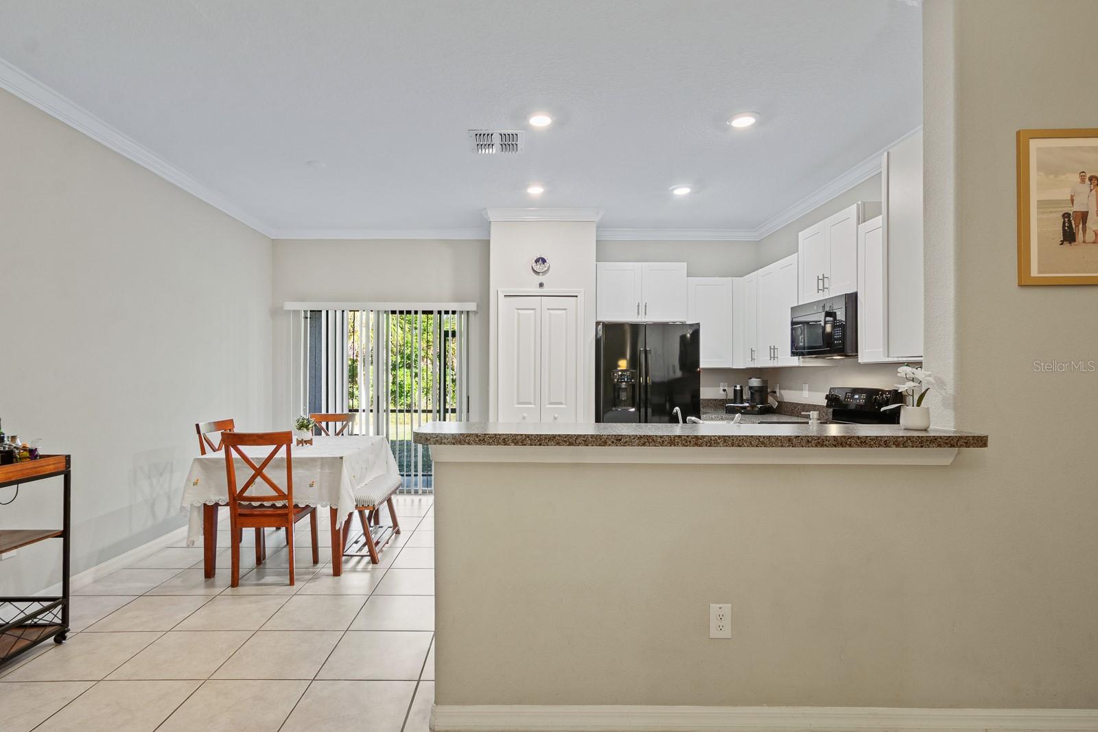 Image 8 of 43 For 1552 Cassius Street