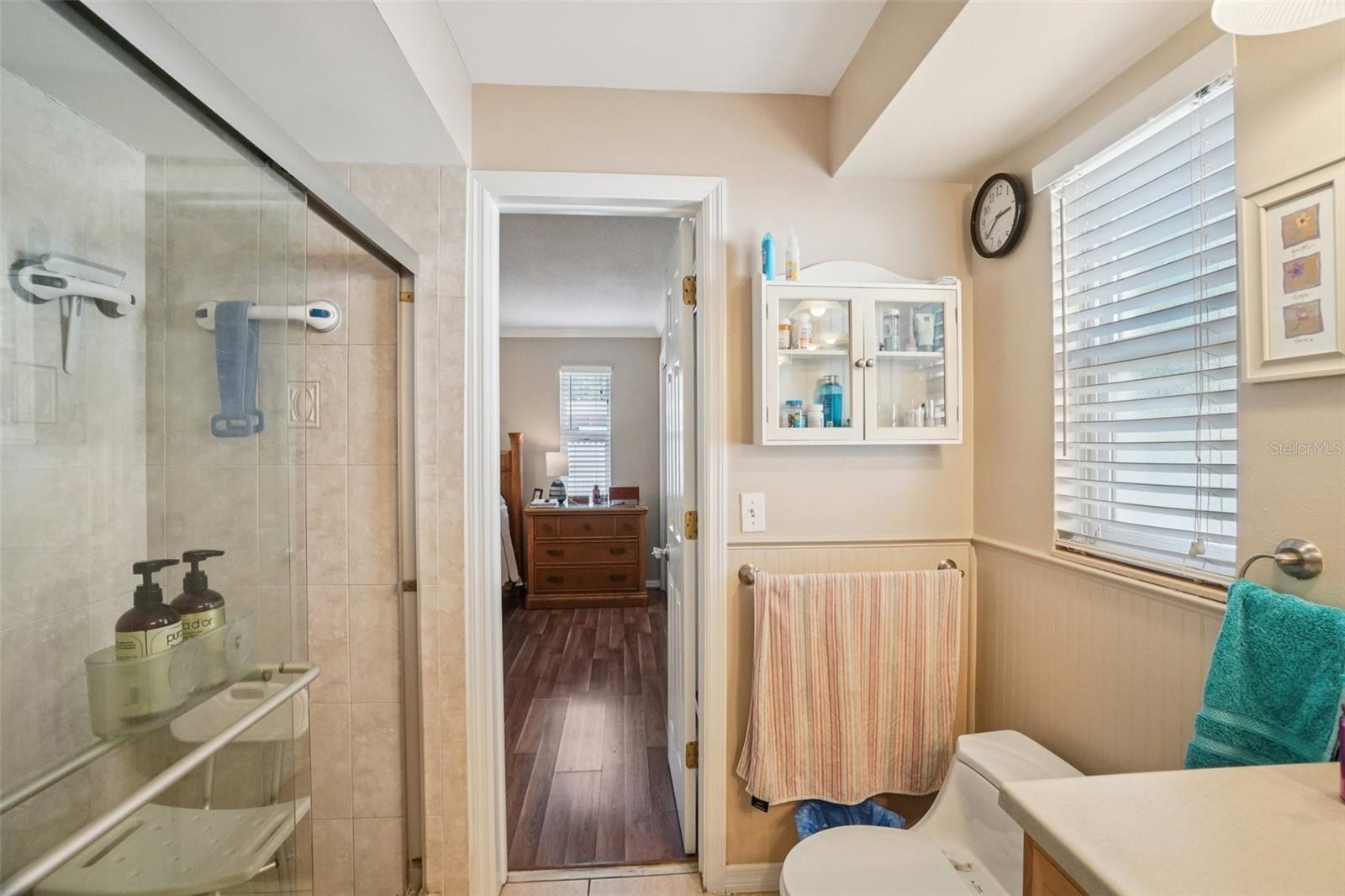 Image 13 of 26 For 1530 Lake Avenue