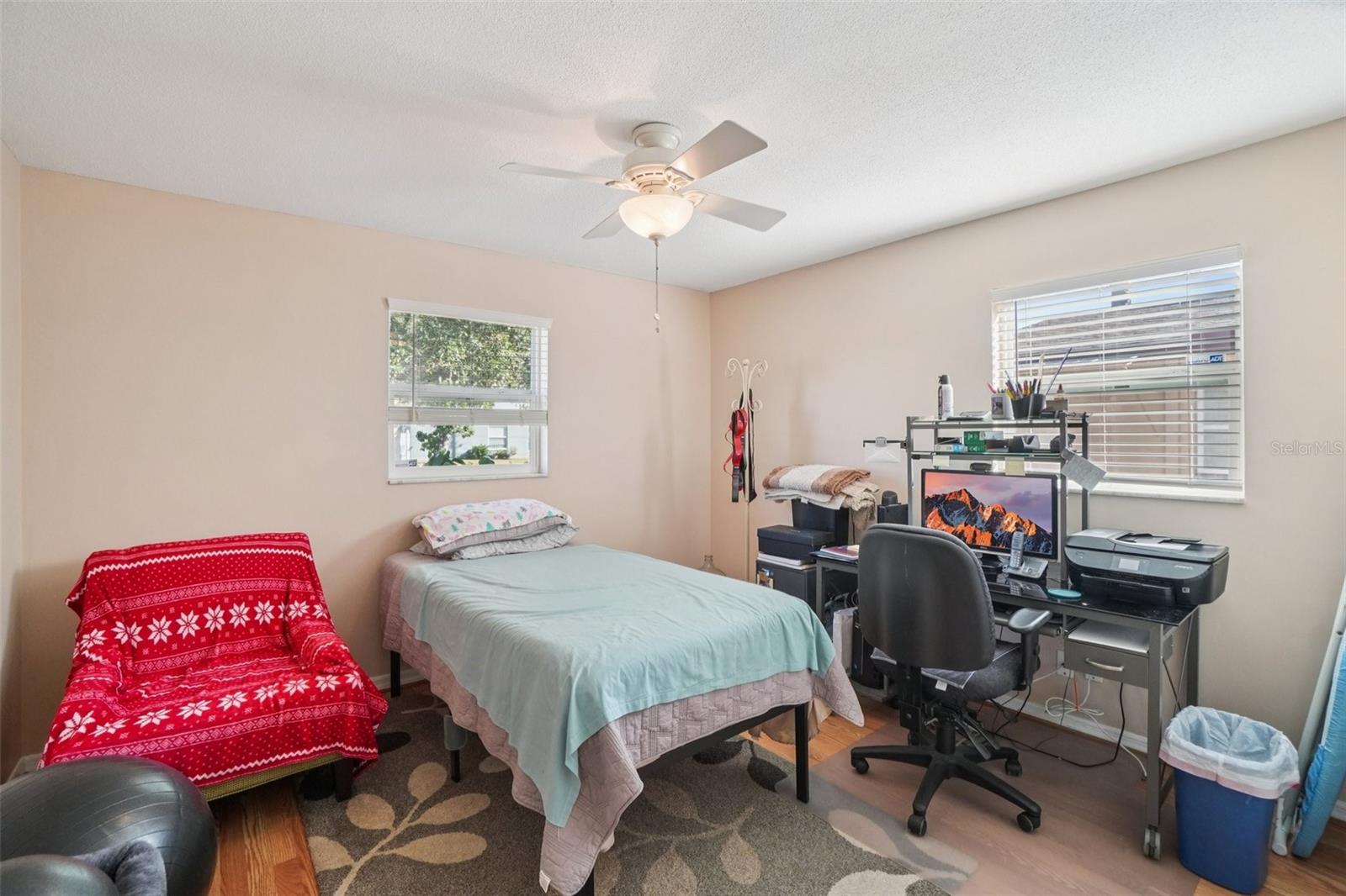 Image 15 of 26 For 1530 Lake Avenue