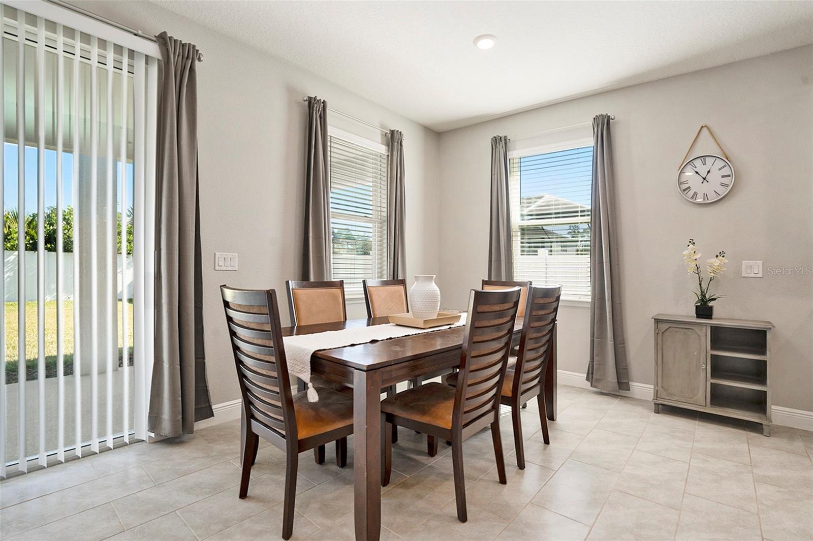 Image 17 of 30 For 10903 Honor Road