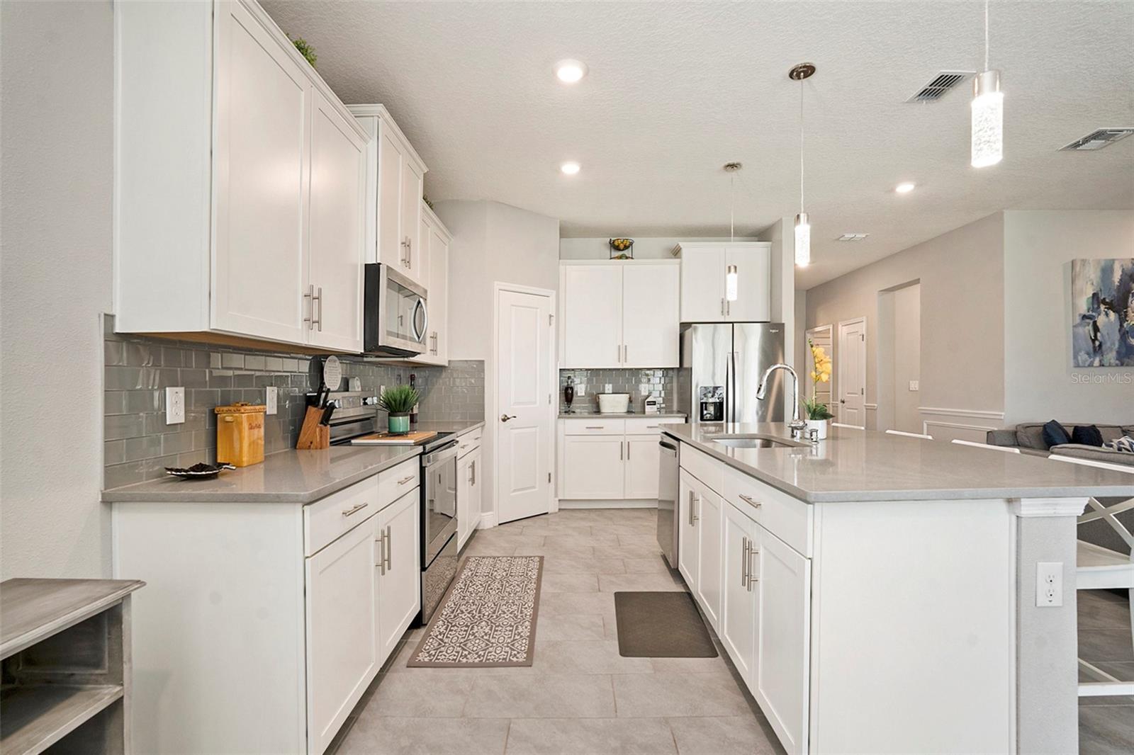 Image 19 of 30 For 10903 Honor Road