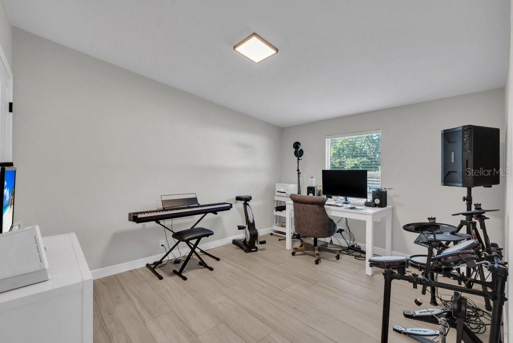 Image 24 of 32 For 9010 Scott Wilson Lane