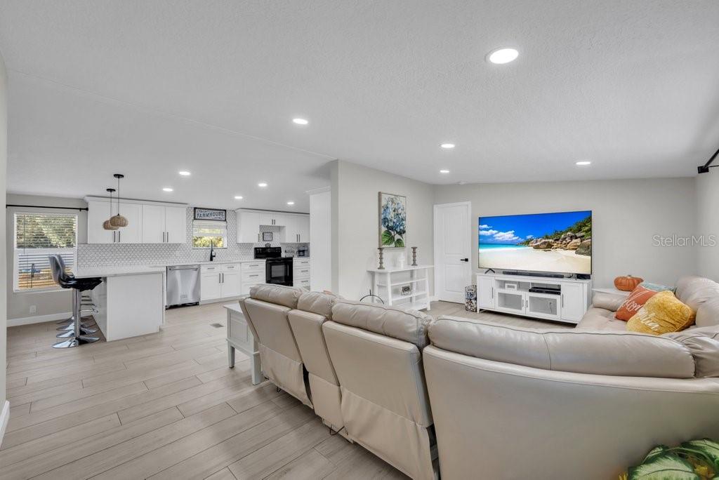 Image 4 of 32 For 9010 Scott Wilson Lane