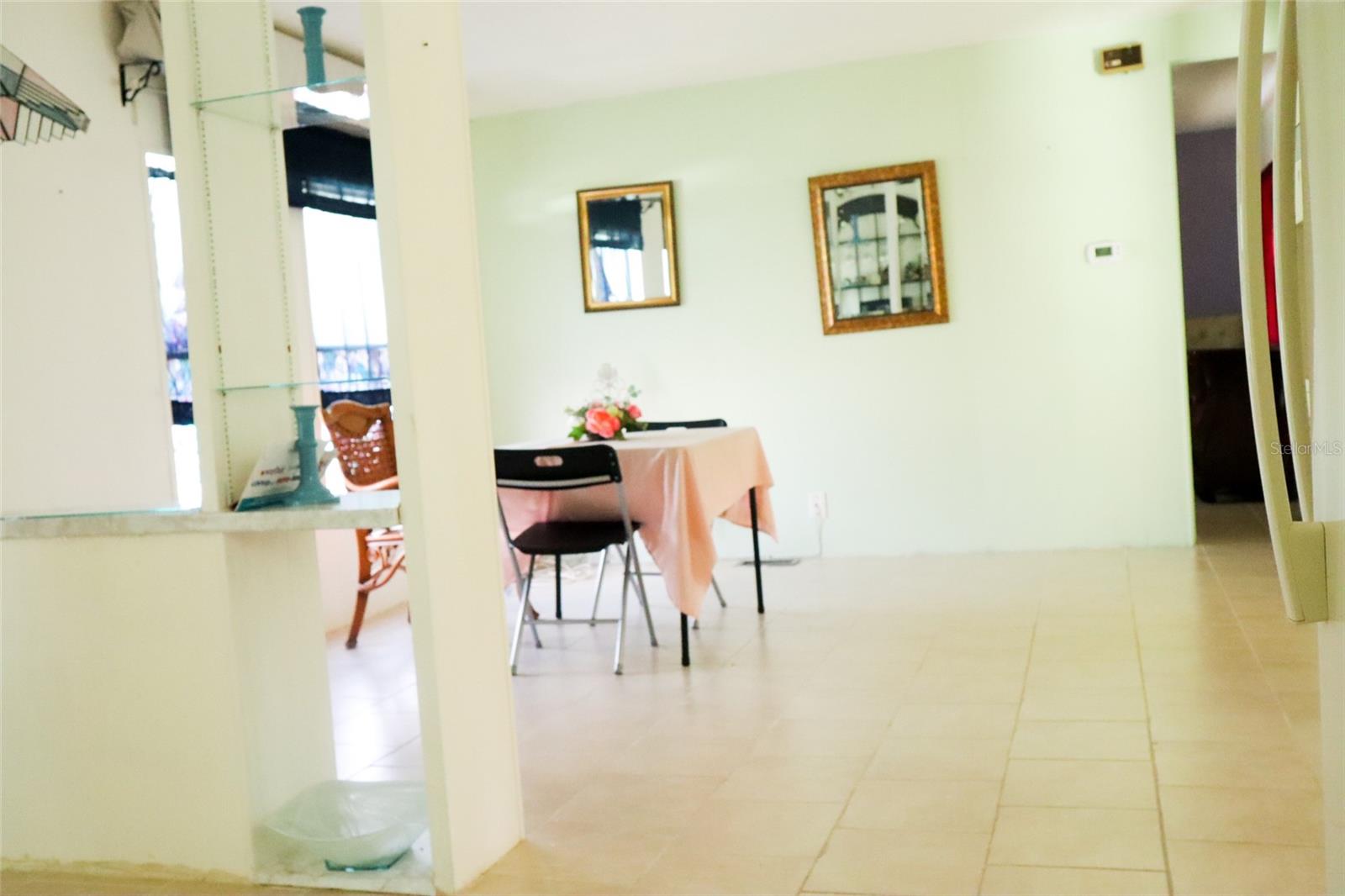 Image 5 of 9 For 210 Janet Lane