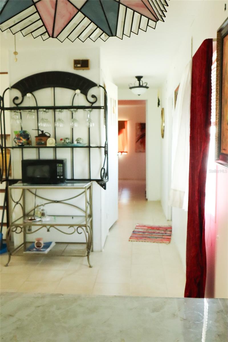 Image 7 of 9 For 210 Janet Lane