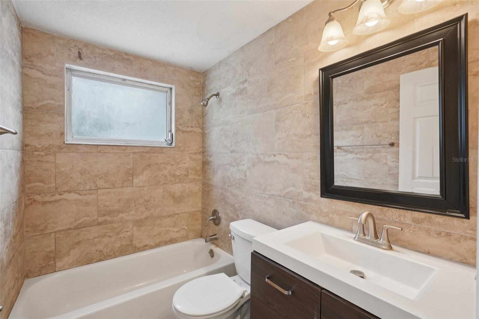 Image 6 of 27 For 6428 Kentfield Avenue