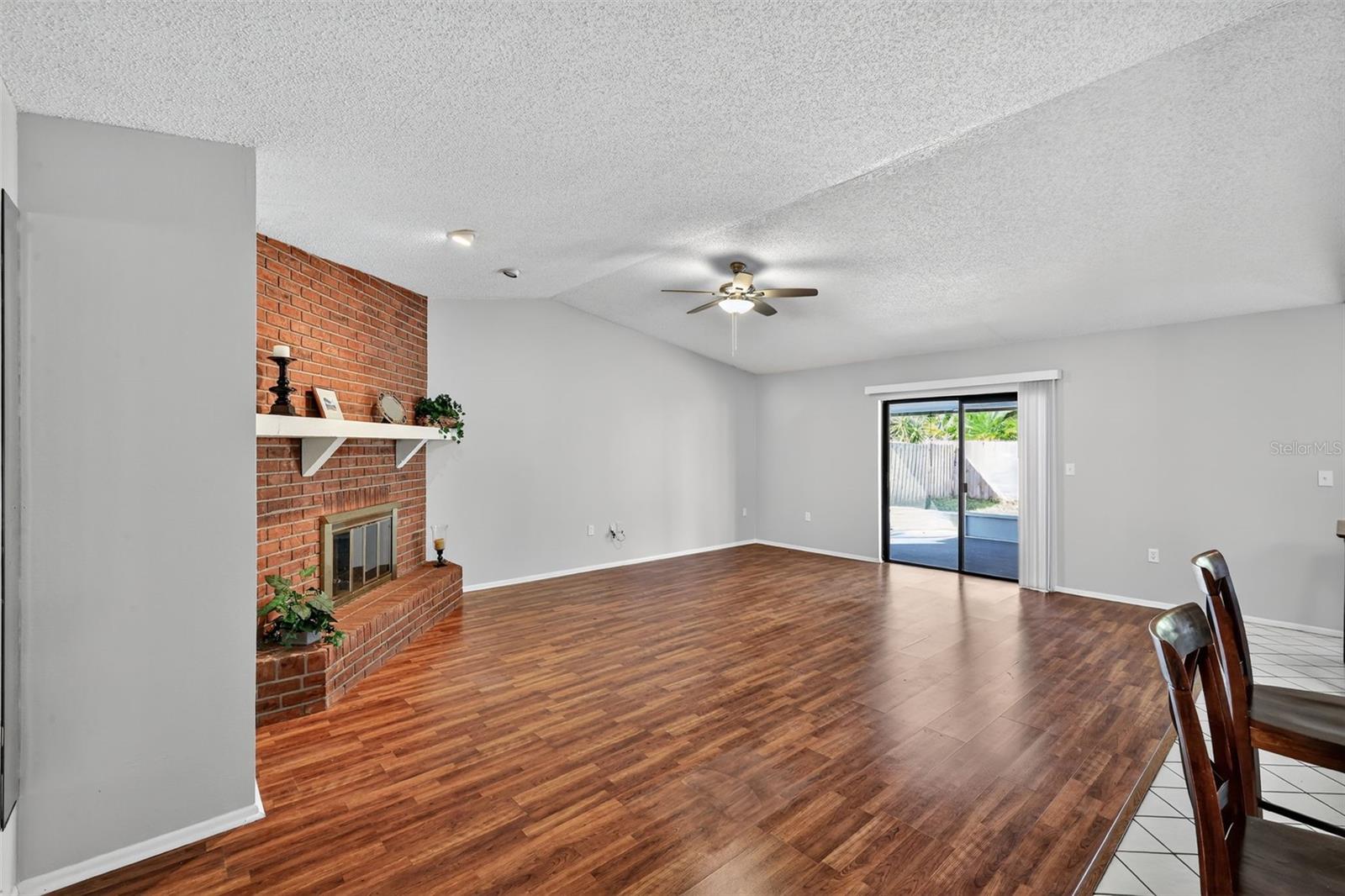 Image 12 of 30 For 105 Lotus Circle