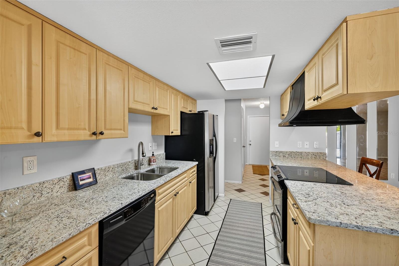 Image 4 of 30 For 105 Lotus Circle