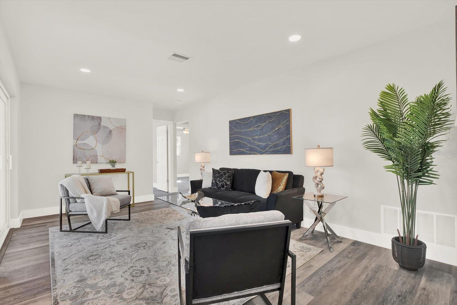 Image 4 of 29 For 2195 Academy Drive