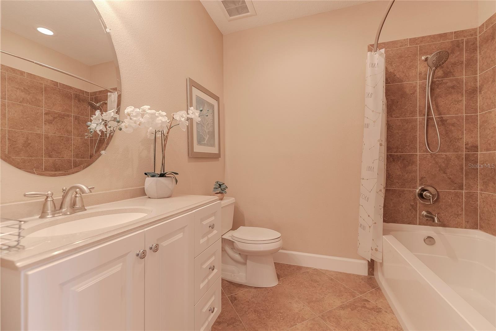 Image 14 of 54 For 94 The Cove Way