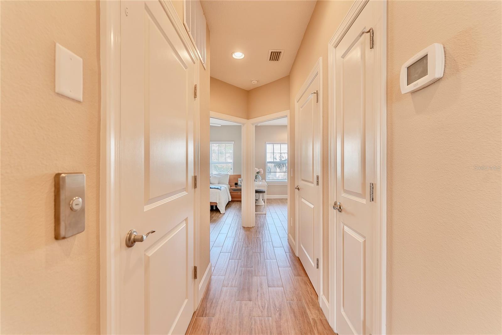 Image 20 of 54 For 94 The Cove Way