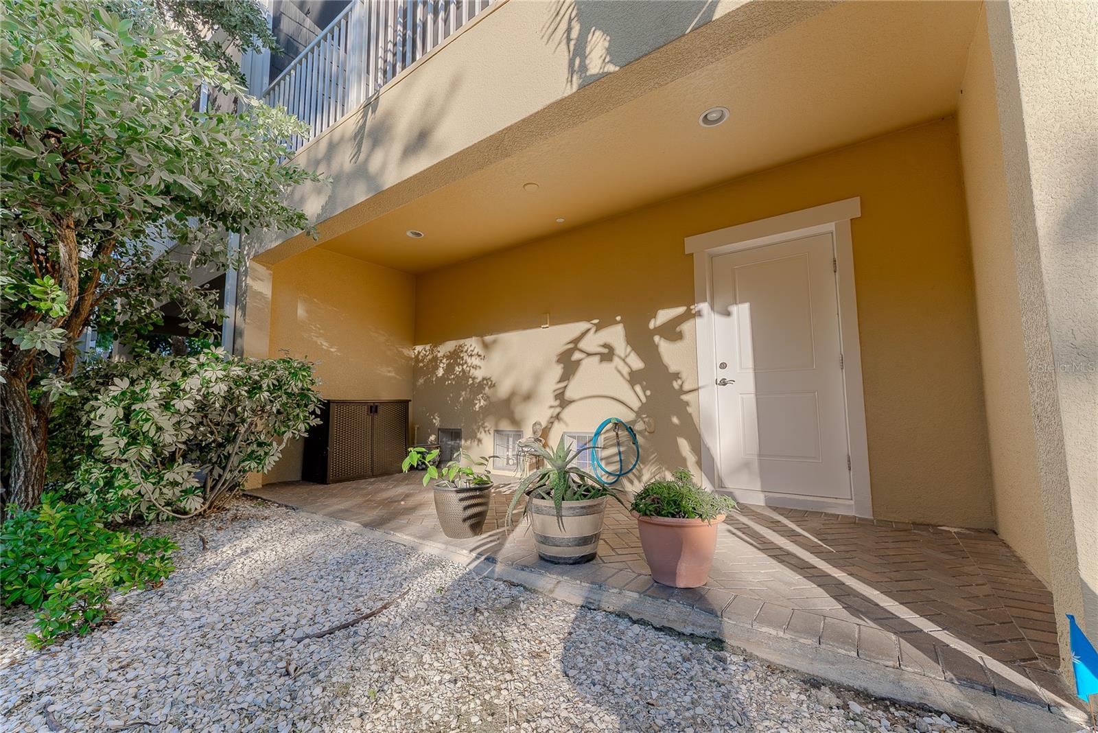 Image 37 of 54 For 94 The Cove Way