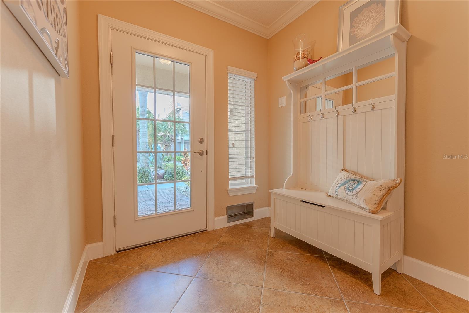 Image 39 of 54 For 94 The Cove Way