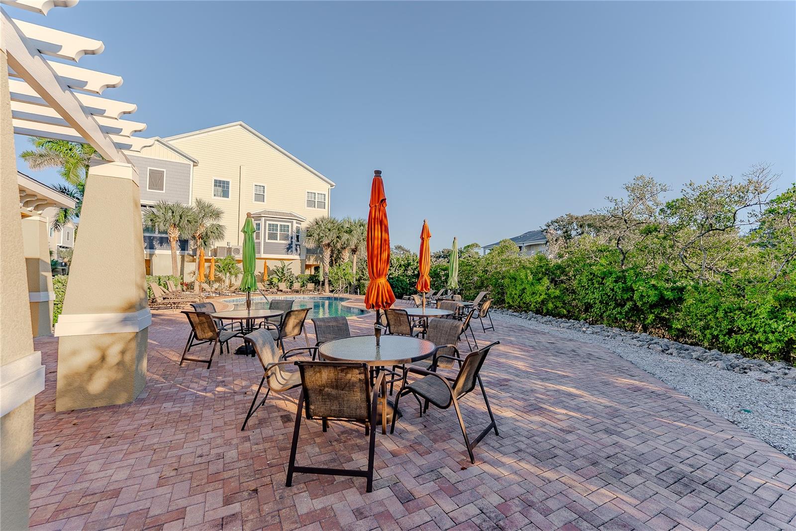 Image 45 of 54 For 94 The Cove Way