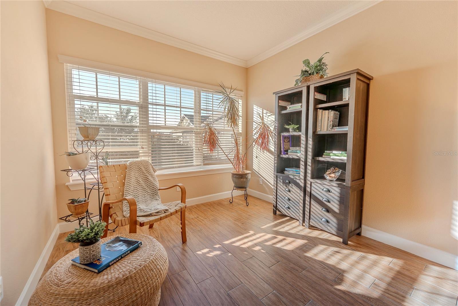 Image 5 of 54 For 94 The Cove Way